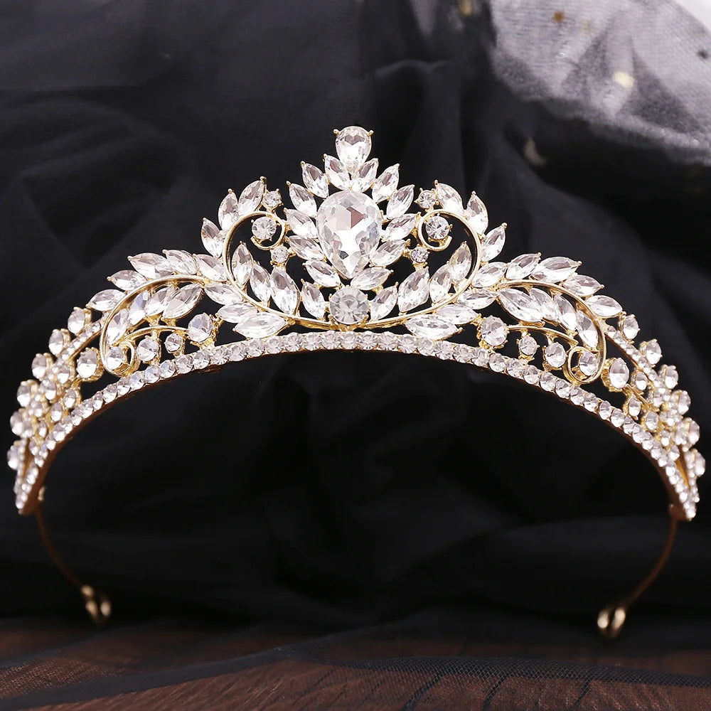 Enja Braut Diadem Rot | Braut Haar Schmuck | Braut Accessoires