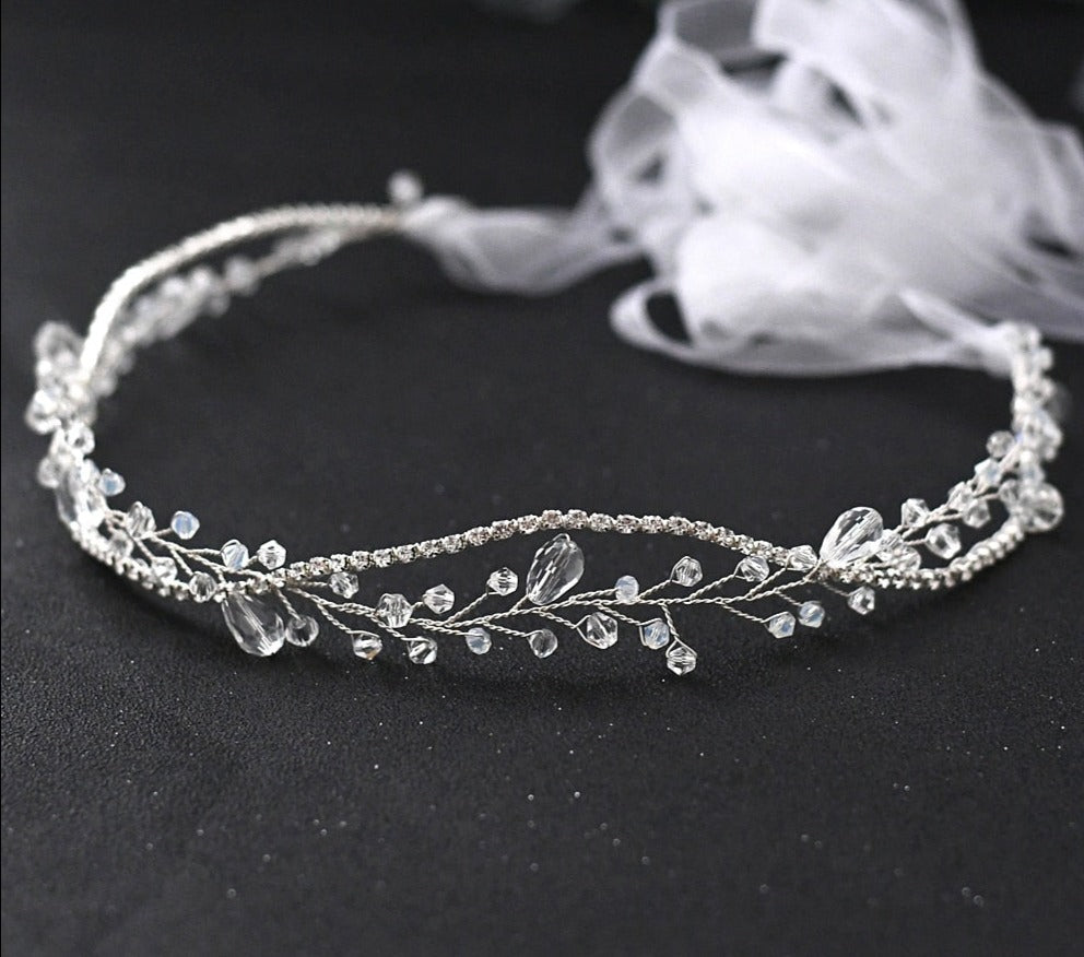 Brautschmuck, Brautkleid Accessoires, Taillengürtel, Kristall, Hochzeits-Villa, Brautaccessoire, Hochzeitsaccessoire, Braut, Hochzeit, Strass, das gewisse etwas,  Rückenschmuck, Taillenband, 