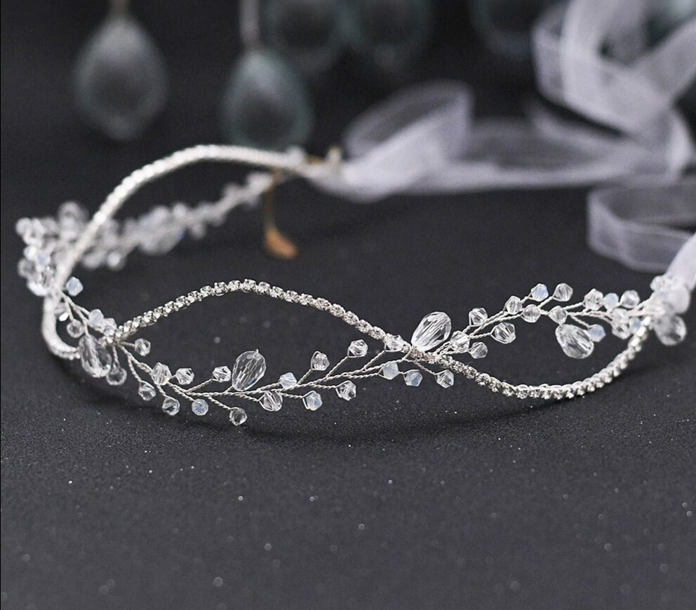 Brautschmuck, Brautkleid Accessoires, Taillengürtel, Kristall, Hochzeits-Villa, Brautaccessoire, Hochzeitsaccessoire, Braut, Hochzeit, Strass, das gewisse etwas,  Rückenschmuck, Taillenband, 