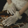Brauthandschuhe, Brautkleid Accessoires, Hochzeits-Villa, Brautaccessoire, Hochzeitsaccessoire, Braut, Hochzeit, das gewisse etwas,  Handschuhe, Perlen, Vintage, Vintage Hochzeit, weiß