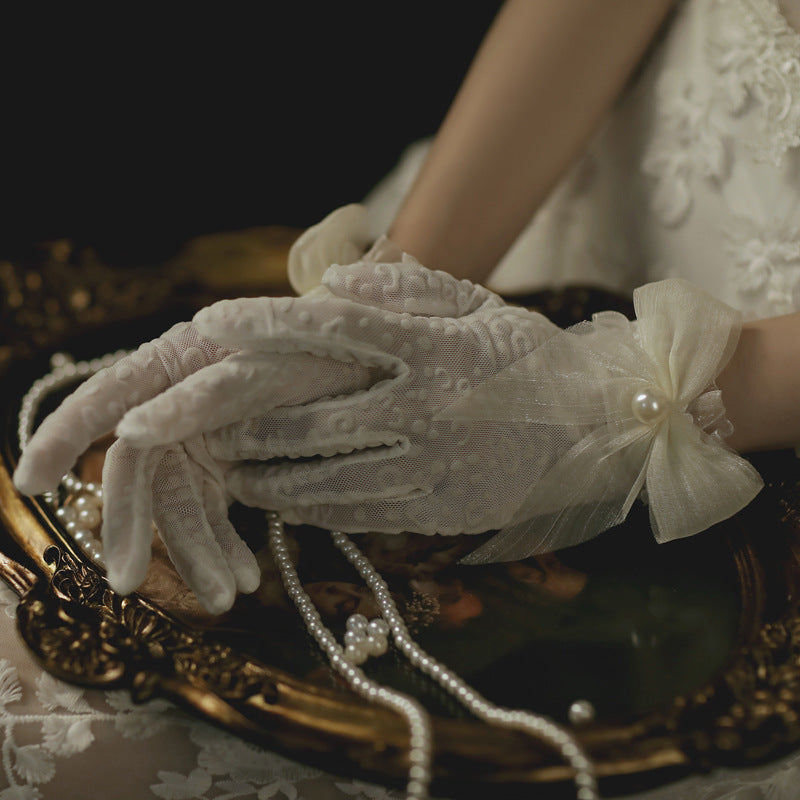 Brauthandschuhe, Brautkleid Accessoires, Hochzeits-Villa, Brautaccessoire, Hochzeitsaccessoire, Braut, Hochzeit, das gewisse etwas,  Handschuhe, Perlen, Vintage, Vintage Hochzeit, weiß