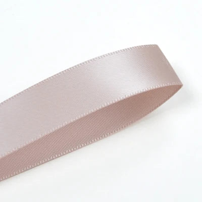 Satin, Band, Satinband, Schleife, Geschenkverpackung, Seidenband, Geschenkband, Hochzeitsschleife, Verpackung, dünnes Band,  Schleifenband, Dekoband, Einladung Hochzeit, Hochzeitseinladung, Hochzeit Papeterie,