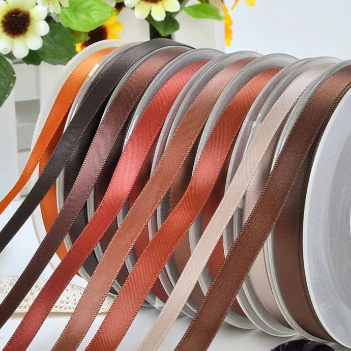 Satin, Band, Satinband, Schleife, Geschenkverpackung, Seidenband, Geschenkband, Hochzeitsschleife, Verpackung, dünnes Band,  Schleifenband, Dekoband, Einladung Hochzeit, Hochzeitseinladung, Hochzeit Papeterie,