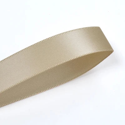 Satin, Band, Satinband, Schleife, Geschenkverpackung, Seidenband, Geschenkband, Hochzeitsschleife, Verpackung, dünnes Band,  Schleifenband, Dekoband, Einladung Hochzeit, Hochzeitseinladung, Hochzeit Papeterie,