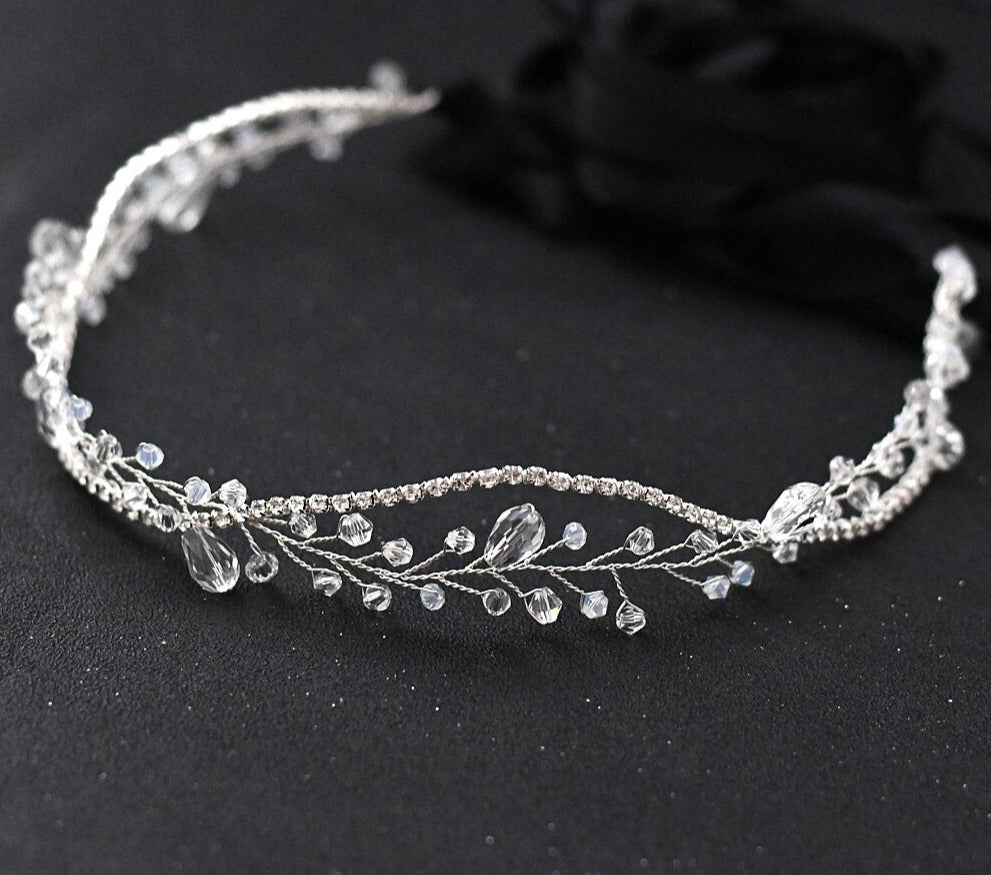 Brautschmuck, Brautkleid Accessoires, Taillengürtel, Kristall, Hochzeits-Villa, Brautaccessoire, Hochzeitsaccessoire, Braut, Hochzeit, Strass, das gewisse etwas,  Rückenschmuck, Taillenband, 