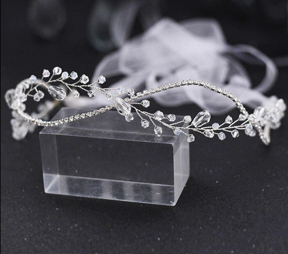 Brautschmuck, Brautkleid Accessoires, Taillengürtel, Kristall, Hochzeits-Villa, Brautaccessoire, Hochzeitsaccessoire, Braut, Hochzeit, Strass, das gewisse etwas,  Rückenschmuck, Taillenband, 