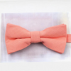 Hochzeits outfit, Bräutigam outfit, Partnerlook Hochzeit, Hochzeit, Hochzeits-Villa, Bräutigam Accessoires, Accessoires für Ihn, Fliegen, Farbenfrohe Hochzeit, Outfit für ihn, Hochzeitsgast Outfit für ihn, Fliegen aus Baumwolle, Accessoires die zusammenpassen, passende Accessoires für ihn, Bunte Hochzeit, Krawattenfliegen, Vater Sohn Outfit, Vater und Sohn Partnerlook