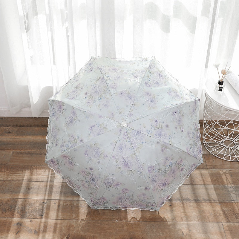 Brautschirm, Hochzeit Regen, Hochzeitschirm, Foto Requisit Hochzeit, Hochzeitsfoto, Hochzeits-Villa, großer Schirm, Regenschirm, Vintage Schirm, Regenschirm mit Spitze, Schirm mit Blumensprite, Vintage Braut, Vintage Hochzeit, Trachtenschirm, Regenschirm zum Dirndl, Außergewöhnlicher Regenschirm, Regenschirm mal anders, Regenschirm mit Blumen