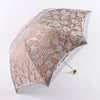 Brautschirm, Hochzeit Regen, Hochzeitschirm, Foto Requisit Hochzeit, Hochzeitsfoto, Hochzeits-Villa, großer Schirm, Regenschirm, Vintage Schirm, Regenschirm mit Spitze, Schirm mit Blumensprite, Vintage Braut, Vintage Hochzeit, Trachtenschirm, Regenschirm zum Dirndl, Außergewöhnlicher Regenschirm, Regenschirm mal anders, Regenschirm mit Blumen