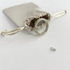 Floating Memories Medaillon, Floating Charms, Floating Medaillon, Hochzeitsmedaillon, Floating Memorys, I do Charms, Hochzeit Charmes, besonderes Geschenk, Erinnerung, persönliches Schmuckstück, schwebende Kette, schwebendes Medaillon, Hochzeit, Hochzeits-Villa, Hochzeitsgeschenk, Hochzeitsschmuck, Wedding Charms, Ring Beat, Diamantring Charms, Verlobung, Hochzeits Charm, Ido, I do,