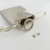 Floating Memories Medaillon, Floating Charms, Floating Medaillon, Hochzeitsmedaillon, Floating Memorys, Engelsflügel Charms, Engel Charmes, besonderes Geschenk, Erinnerung, persönliches Schmuckstück, schwebende Kette, schwebendes Medaillon, Hochzeit, Hochzeits-Villa, Hochzeitsgeschenk, Hochzeitsschmuck, Wedding Charms, Angel Beat, Angel Charms