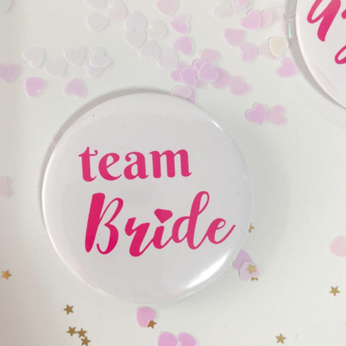 JGA Button, Anstecker, Team Braut Buttons, JGA outfit, Junggesellinnenabschied accessoires, Hochzeit, Hochzeits-Villa, JGA Zubehör, JGA Anstecker, 