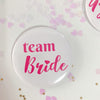 JGA Button, Anstecker, Team Braut Buttons, JGA outfit, Junggesellinnenabschied accessoires, Hochzeit, Hochzeits-Villa, JGA Zubehör, JGA Anstecker, 