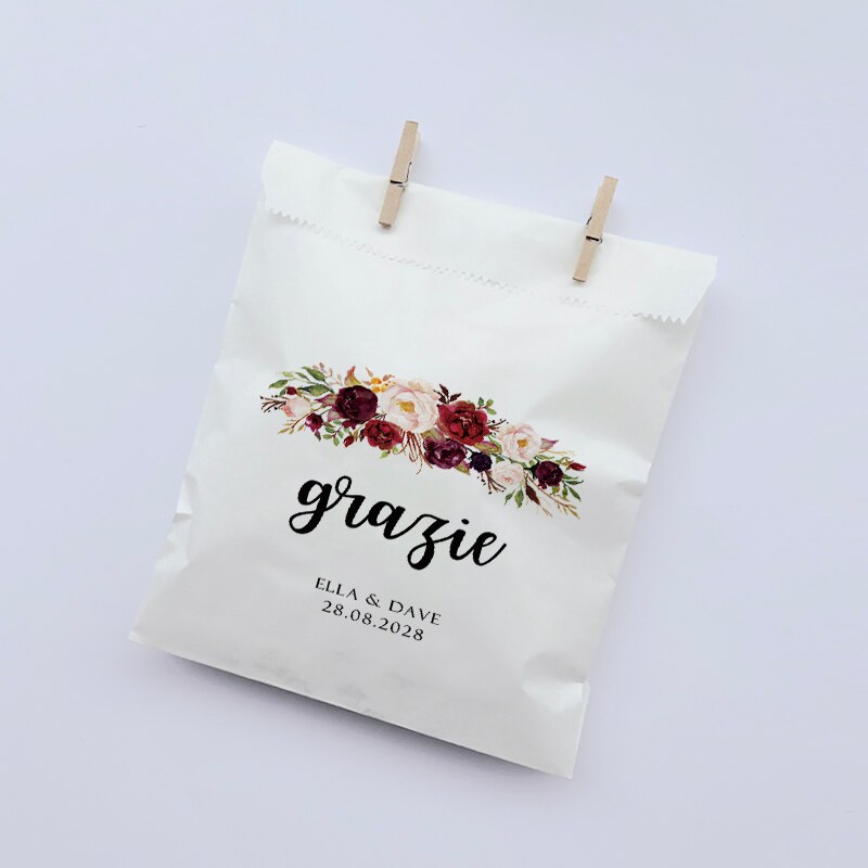 Streublumen Tüten, Blumentüten Hochzeit, Blüten Konfetti, personalisierte Blumentüten, Papiertüten, Candybar deko, Candy Bar, Hochzeit, Trauung, Blumenmädchen, Hochzeitsfeier, Auszug, Trockenblumen, Reis werfen, Blumen werfen, Hochzeits-Villa, Hochzeitsbox, Papiertaschen, Süßigkeitentüten, Gastgeschenk, 