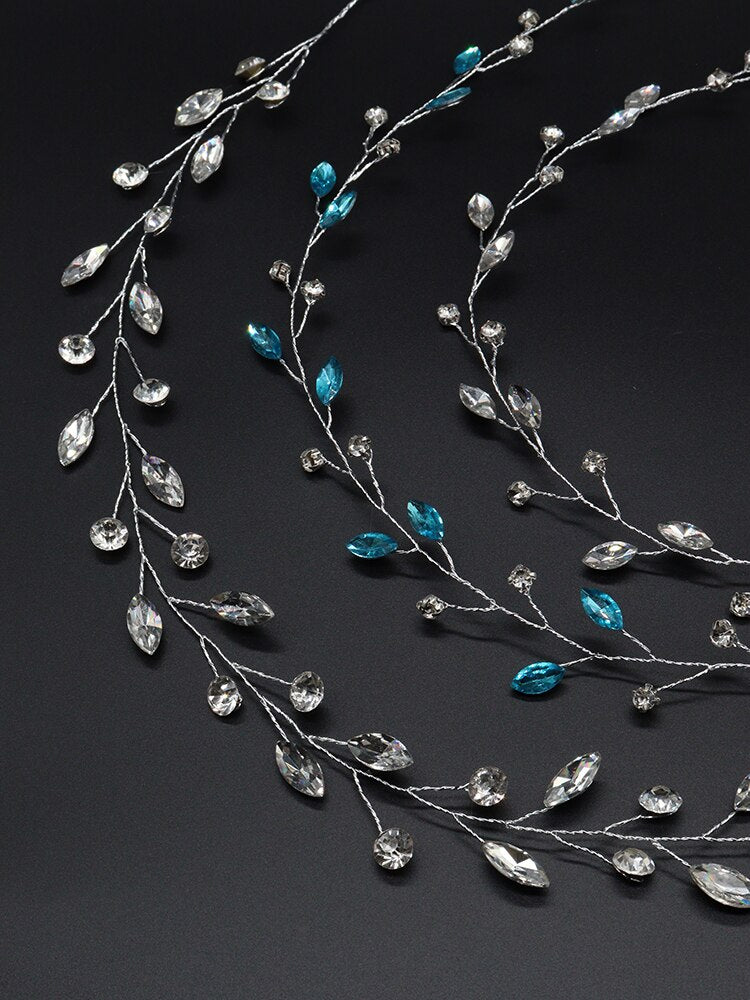 Brautschmuck, Haarschmuck, Hochzeitsfrisur, Haarspange Hochzeit, Kristall, Brauthaarschmuck, Schmuckkamm, Flechtfrisur,   romantischer Haarschmuck, eleganter Haarschmuck, Haarrebe, Kopfschmuck, Blumenschmuck, Rosegold, Silber, Gold, Draht, lang, breit, Hochzeits-Villa, Brautaccessoire, Hochzeits accessoire, Braut, Hochzeit, Strass, Haarspange Hochzeit, Kristallsteinchen, 