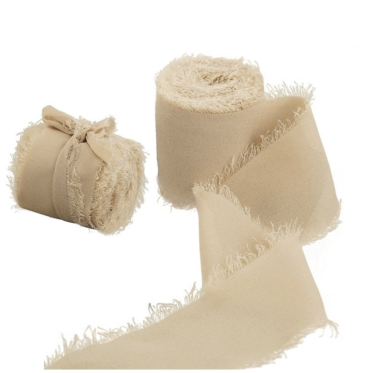 Seidenbänder,Chiffon Band, ausgefranste Bänder, Schleifen, Seide, Hochzeitsschleife, Blaues Band, Bänder für Einladungskarten, Dekobans, Dekoschleife, Stuhlschleife, Satinbnd, Geschenkband, Fransenband, Geschenkverpackung, Hochzeitsband, Mauve Band, Petroll Band, Hhochzeits-Villa, Dekoration,  Save the Date, Hochzeitseinladung.
