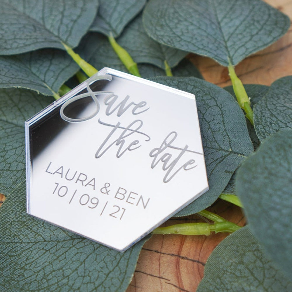 Hexagon Spiegel, Save the Date Spiegel, Einladung Hochzeit, Acryl Hexagon, personalisierte Gravur, individuelle Hochzeitseinladung, Hochzeit, Hochzeits-Villa, Kühlschrankmagnet, Einladung mit Magnet, 