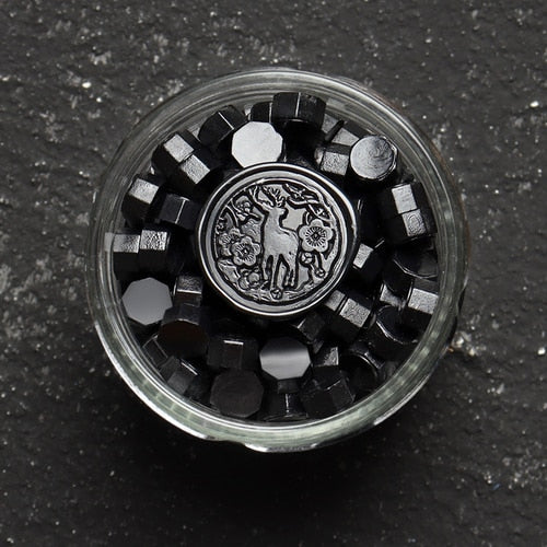 Wachsstempel, Schokoladenstempel, Siegel, Siegelwachs, Hochzeitssiegel, Decor, Einladungstempel, Einladung basteln, Hochzeitseinladung, Wachssiegel, Logo, Design, Hochzeits-Villa, Wachs, Wachs Bernstein, Wachs Perlmut, transparent Wachs, durchsichtige Wachsstempel, Goldenes Wachs, farbiges Wachs