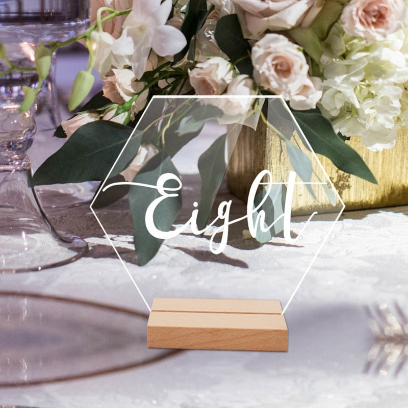 Tischnummern, Hochzeitsdeko, Hochzeitstisch, Table number, Sitzordnung, Hochzeit, Tischdeko, Tischnummer frostet, Acryl, personalisierte Tischnummer, Aufkleber, individuelles Design, Tischschild, Hochzeits-Villa, Runde Form,  Hexagon, Plexiglas, Hexagon, Tischnummern, Acrylnummern, Acryl, Holz, Hexagon Holz, Hochzeitstisch, Tischdeko, Hochzeitsvilla, 1-20,