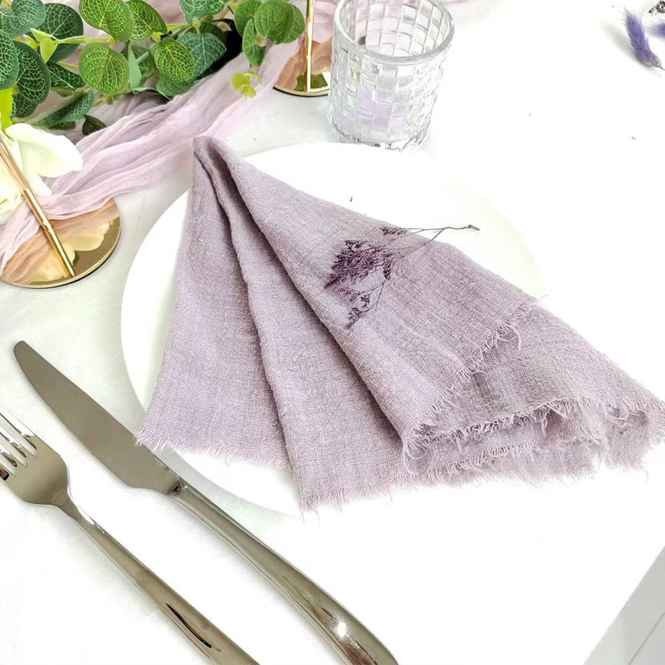 Tischläufer, Mitteldecke Hochzeit, Schal, Tischdeko, Hochzeitstisch, Tischläufer Mauve, Tischläufer Rose, Tischläufer Ivory, Hochzeitstischläufer, Servietten und Tischdecke, Rustikale Mitteldecke, eleganter Tischläufer, Hochzeitsdinner, Hochzeitstafel, Hochzeits-Villa, Mitteldecke lang, Musselin Tischläufer, Musselin Servietten, Stoffservietten, Retro Stoffservietten, 