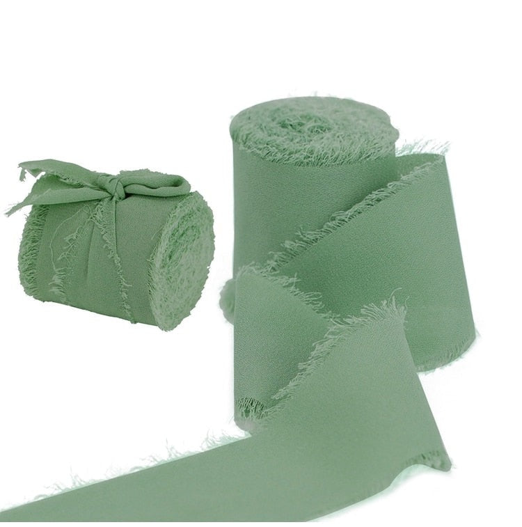 Seidenbänder,Chiffon Band, ausgefranste Bänder, Schleifen, Seide, Hochzeitsschleife, Blaues Band, Bänder für Einladungskarten, Dekobans, Dekoschleife, Stuhlschleife, Satinbnd, Geschenkband, Fransenband, Geschenkverpackung, Hochzeitsband, Mauve Band, Petroll Band, Hhochzeits-Villa, Dekoration,  Save the Date, Hochzeitseinladung.