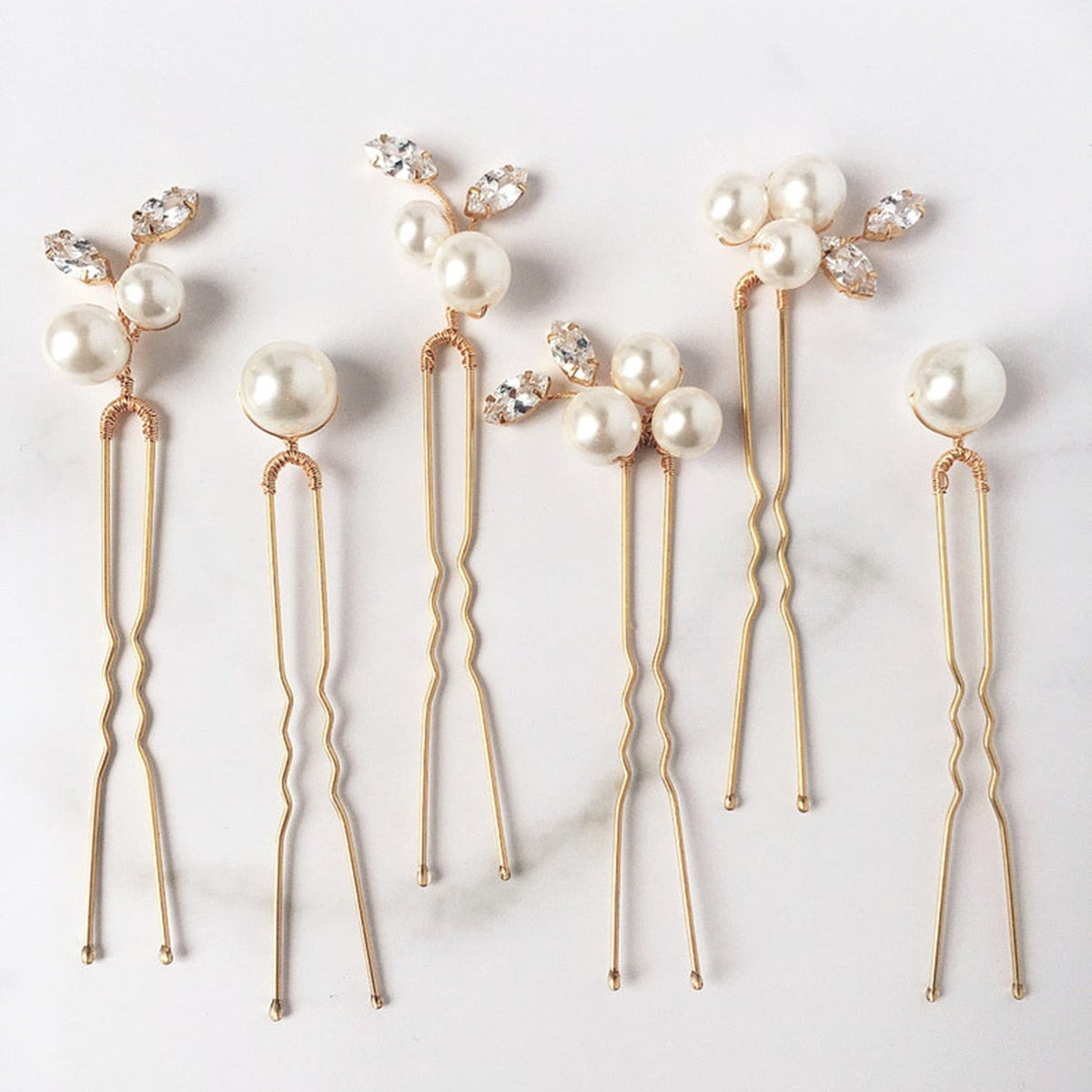 Brautschmuck, Haarschmuck, Hochzeitsfrisur, Haarspange Hochzeit, Perlen, Brauthaarschmuck, Schmuckkamm, Bobby, Flechtfrisur,  Haarnadeln, romantischer Haarschmuck, eleganter Haarschmuck, Haarrebe, Kopfschmuck, Blumenschmuck, Rosegold, Silber, Gold, Draht, lang, breit, Haarkette, Blütenranke, Hochzeits-Villa, Brautaccessoire, Hochzeits accessoire, Braut, Hochzeit, Strass, Perlen, Haarspange Hochzeit, Kristallsteinchen, 